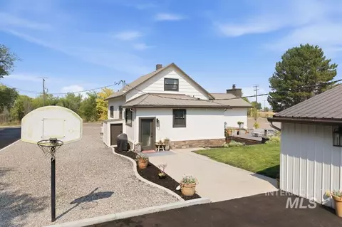 Exterior - 1600 S Eagle Rd, Kuna, ID 83634 photo 1 of 7