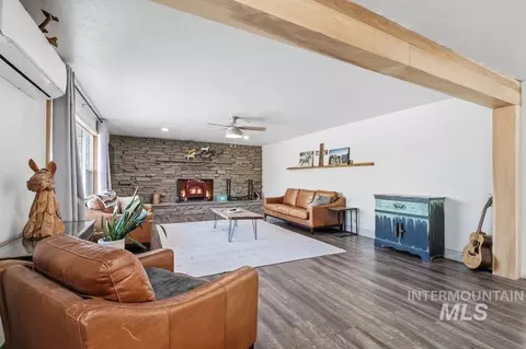 Living - 1600 S Eagle Rd, Kuna, ID 83634 photo 1 of 3
