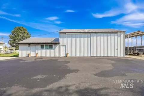 Exterior - 1600 S Eagle Rd, Kuna, ID 83634 photo 4 of 7