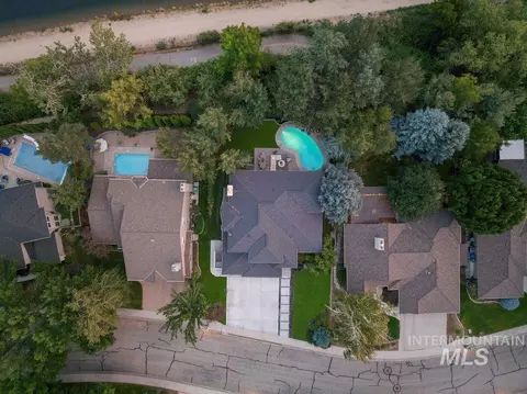 View/Area - 3057 E Nature Dr, Boise, ID 83706 photo 2 of 2