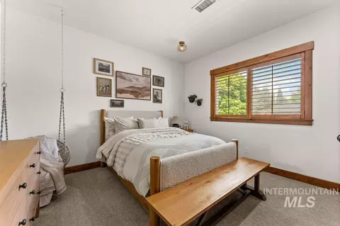 Bedroom - 3057 E Nature Dr, Boise, ID 83706 photo 3 of 4