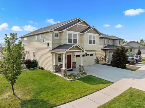Exterior - 16 N Caracaras Way, Eagle, ID 83616 photo 10 of 12