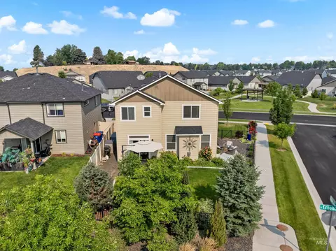 View/Area - 16 N Caracaras Way, Eagle, ID 83616 photo 1 of 3