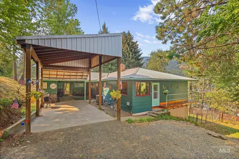 804 Pine Drive Hts, Orofino, ID 83544