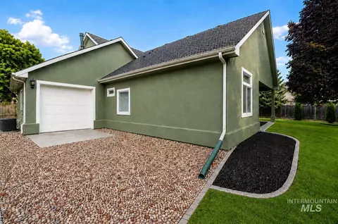 Exterior - 3471 E Beamer Ct, Meridian, ID 83642 photo 11 of 11