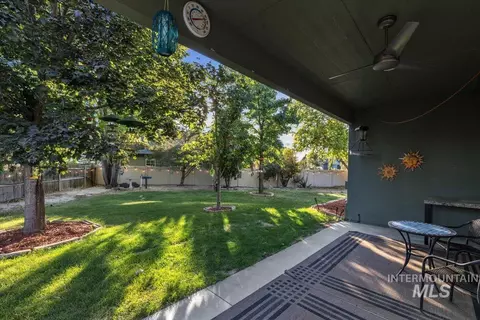 Exterior - 3471 E Beamer Ct, Meridian, ID 83642 photo 5 of 11
