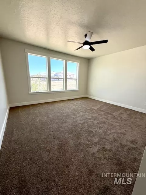 Bedroom - 28623 Hurtz Ln, Parma, ID 83660 photo 5 of 5