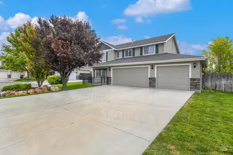 1215 W Eagle Ave, Nampa, ID 83651