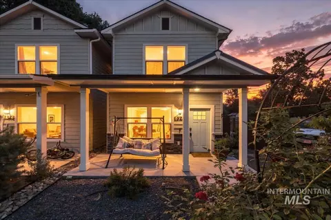 1325 Albany St, Caldwell, ID 83605