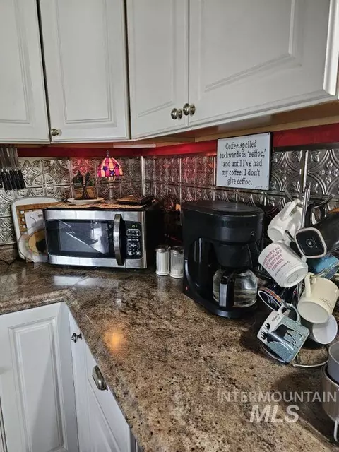 Kitchen - 560 Pleasant Acres, Weippe, ID 83553 photo 1 of 4