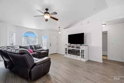 Other - 607 Laster St, Caldwell, ID 83607 photo 6 of 21