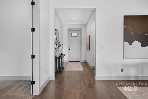 Entry Way - 1407 N Diadora Ave, Eagle, ID 83616 photo 1 of 5