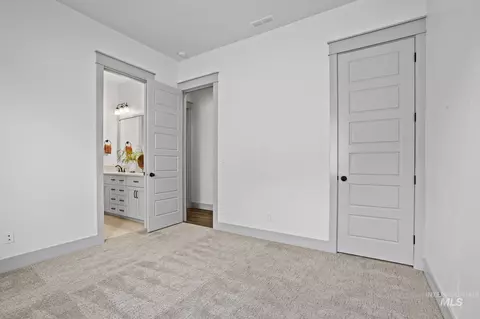 Bedroom - 1407 N Diadora Ave, Eagle, ID 83616 photo 5 of 5