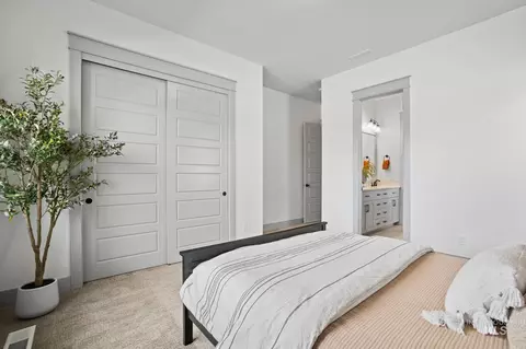 Bedroom - 1407 N Diadora Ave, Eagle, ID 83616 photo 4 of 5