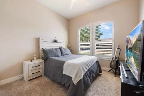 Bedroom - 96 E Segundo St, Meridian, ID 83646 photo 1 of 4