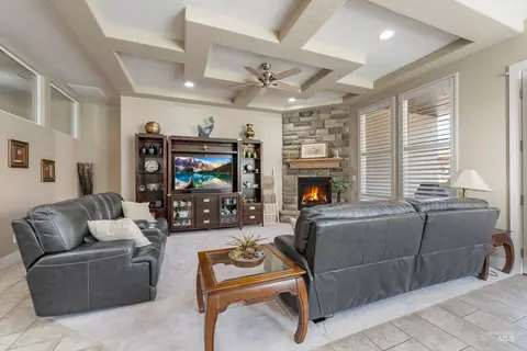 Living - 96 E Segundo St, Meridian, ID 83646 photo 1 of 1