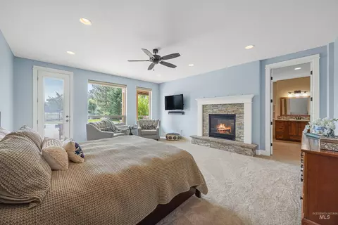 Bedroom - 2902 S Brookwater Ln, Eagle, ID 83616 photo 1 of 6