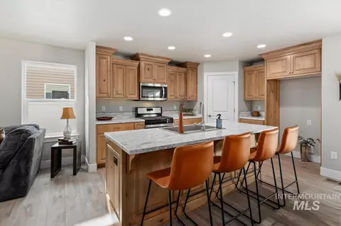 Kitchen - 820 Jack Ave, Jerome, ID 83338 photo 1 of 5