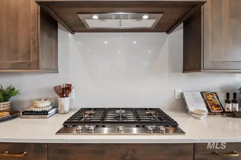 Kitchen - 6410 W Carnock Dr, Eagle, ID 83616 photo 7 of 7