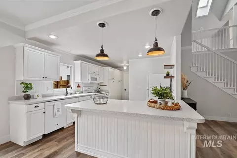 Kitchen - 2478 E Brierfield Dr, Eagle, ID 83616 photo 1 of 1