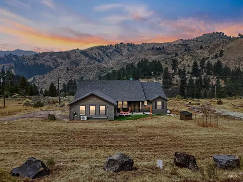 132 Mores Creek Rim Rd, Boise, ID 83716