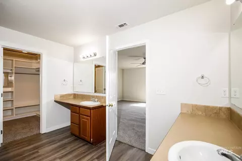 Bath - 16208 Plow Ave, Caldwell, ID 83607 photo 1 of 3