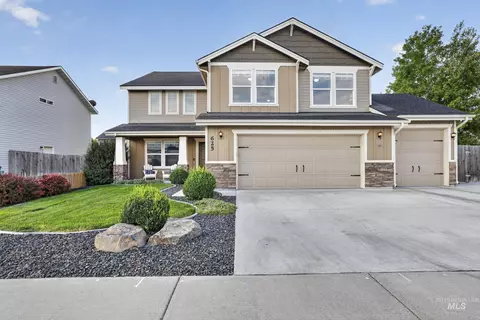 625 SW Josephine St, Mountain Home, ID 83647