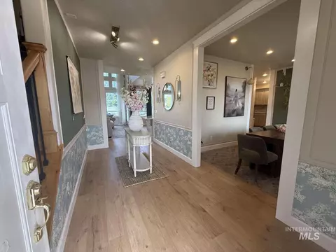Entry Way - 1110 Connor Ct, Kimberly, ID 83341 photo 1 of 3