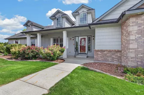 Exterior - 15592 Eclipse Dr, Caldwell, ID 83607 photo 2 of 12
