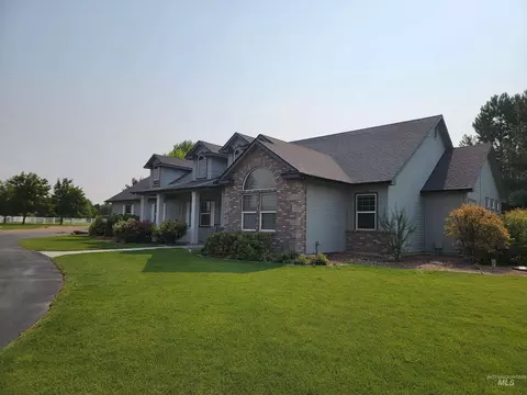 15592 Eclipse Dr, Caldwell, ID 83607 photo 2