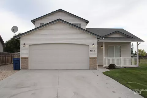 908 S Lily St, Nampa, ID 83686