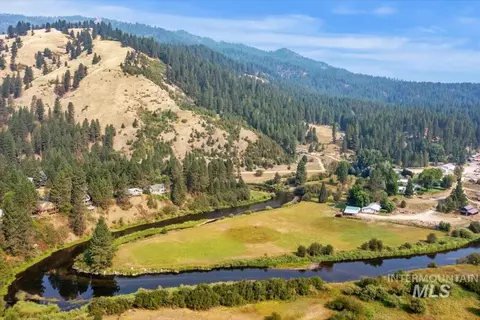 23 Timber Ln, Garden Valley, ID 83622