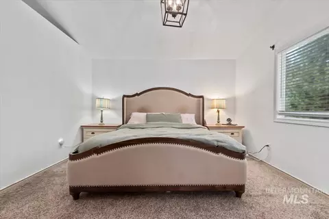 Bedroom - 985 N Shadowridge Ave, Eagle, ID 83616 photo 2 of 6