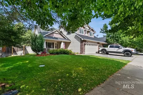 Exterior - 985 N Shadowridge Ave, Eagle, ID 83616 photo 2 of 7