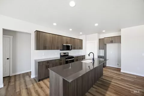Kitchen - 5284 W Evita Ct, Eagle, ID 83616 photo 2 of 3