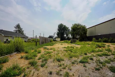 1477 E 35th, Heyburn, ID 83336 photo 7