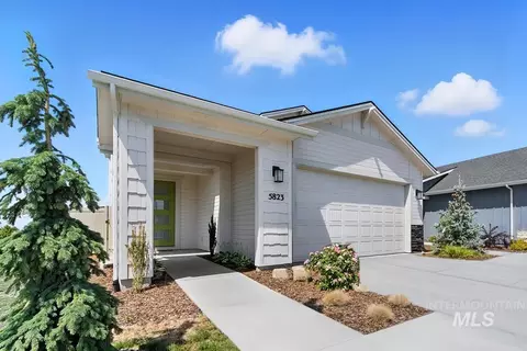 5581 W Lost Rapids St, Meridian, ID 83646