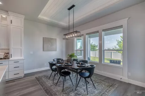 Dining - 3096 Wingspan Way, Eagle, ID 83616 photo 2 of 2