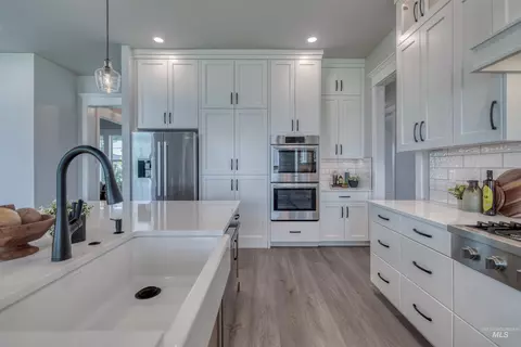 Kitchen - 3096 Wingspan Way, Eagle, ID 83616 photo 1 of 6