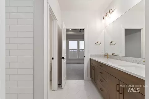 Bath - 6616 N Good Dr, Eagle, ID 83629 photo 3 of 5