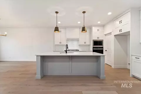 Kitchen - 6616 N Good Dr, Eagle, ID 83629 photo 1 of 3
