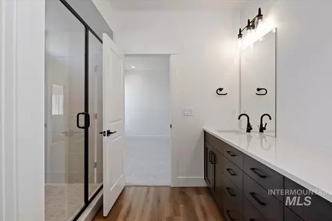 Bath - 760 S Calhoun Ln, Star, ID 83669 photo 1 of 6