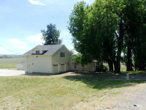 Exterior - 1629 Sand Rd, Weiser, ID 83672 photo 4 of 9