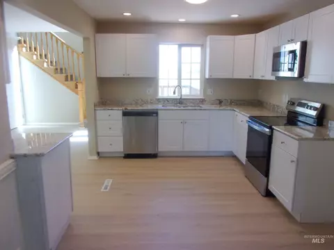 Kitchen - 1629 Sand Rd, Weiser, ID 83672 photo 1 of 2
