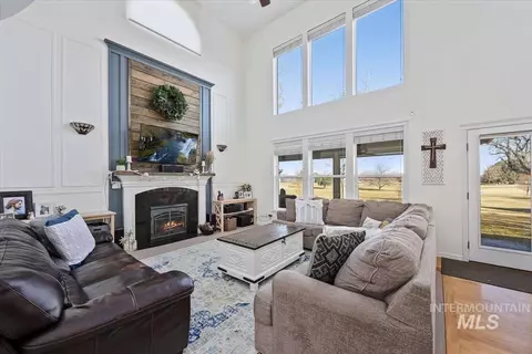 Living - 116 Doral Dr, Jerome, ID 83338 photo 1 of 3