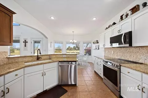 Kitchen - 116 Doral Dr, Jerome, ID 83338 photo 1 of 2