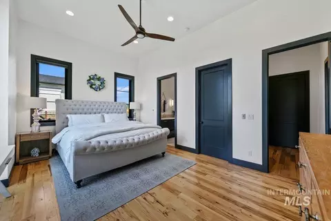Bedroom - 2972 N Ballantyne Ln, Eagle, ID 83616 photo 2 of 6