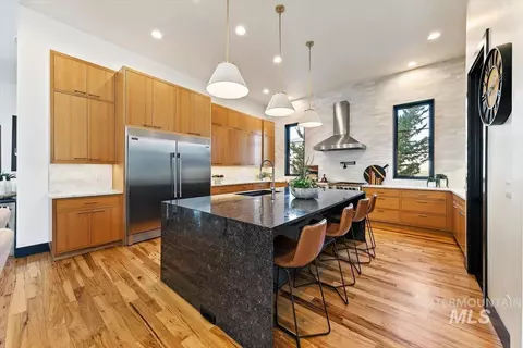 Kitchen - 2972 N Ballantyne Ln, Eagle, ID 83616 photo 1 of 5