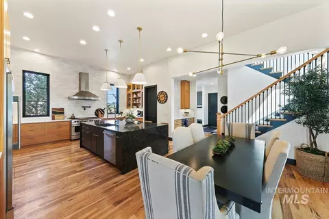 Dining - 2972 N Ballantyne Ln, Eagle, ID 83616 photo 1 of 3