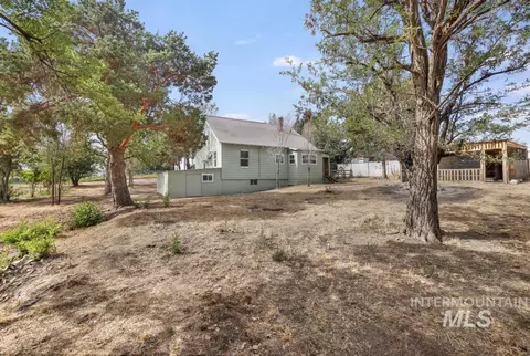 Exterior - 1888 E 2900 S, Wendell, ID 83355 photo 3 of 10